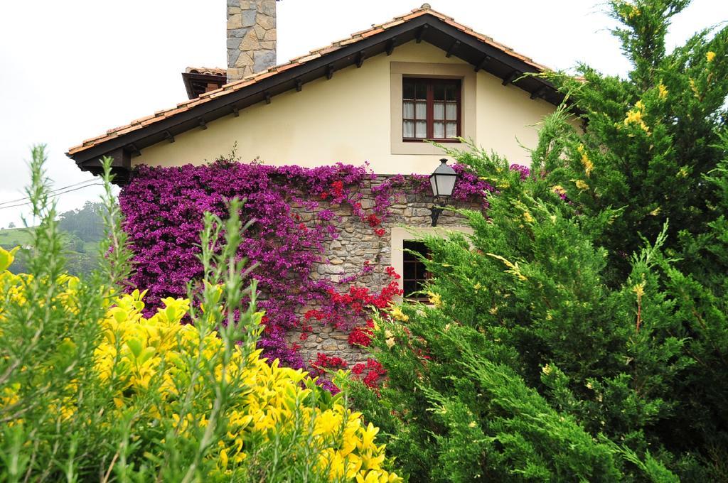 Casa Rural Llugaron I Affittacamere Miravalles Esterno foto