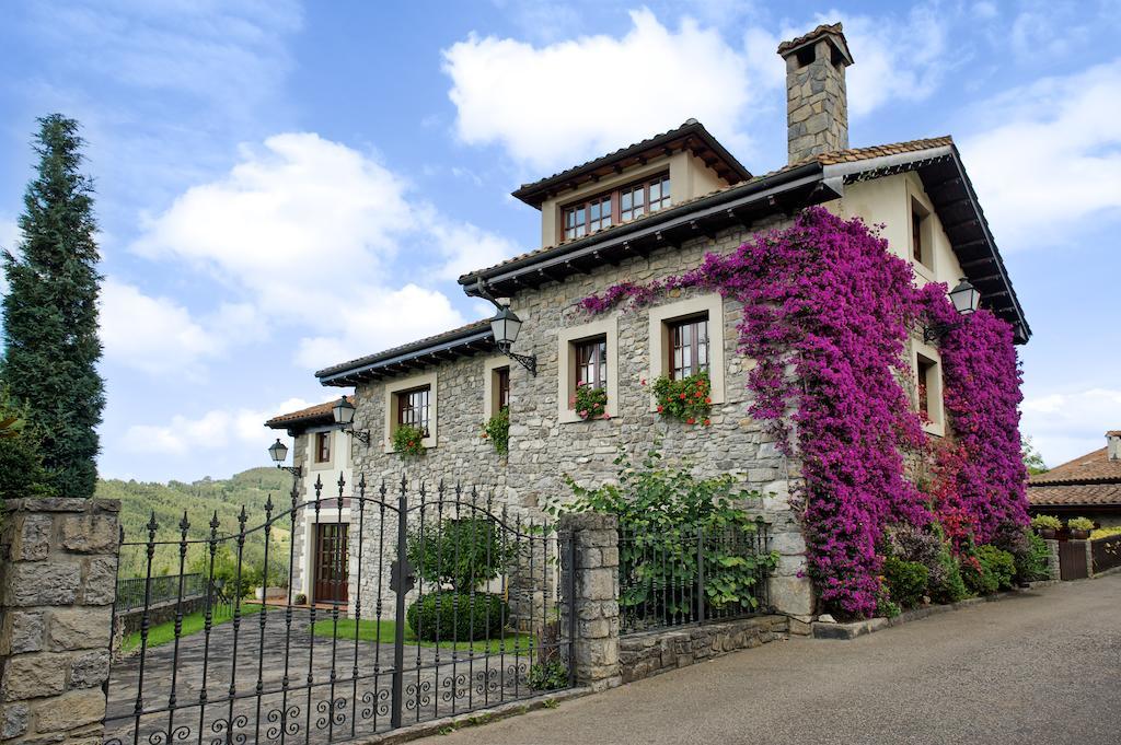 Casa Rural Llugaron I Affittacamere Miravalles Esterno foto